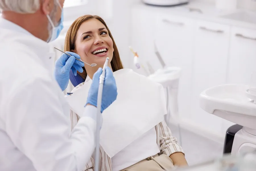 What to Expect at Your First Prosthodontist Appointment